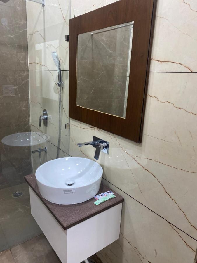 Hotel Temple View Inn Anandpur Sahib Екстер'єр фото