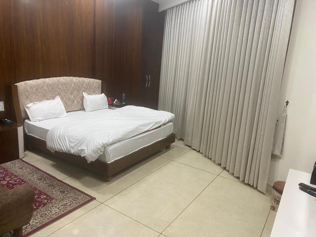 Hotel Temple View Inn Anandpur Sahib Екстер'єр фото