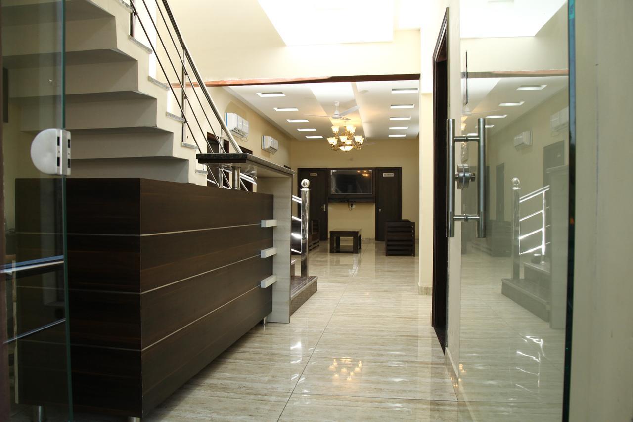 Hotel Temple View Inn Anandpur Sahib Екстер'єр фото