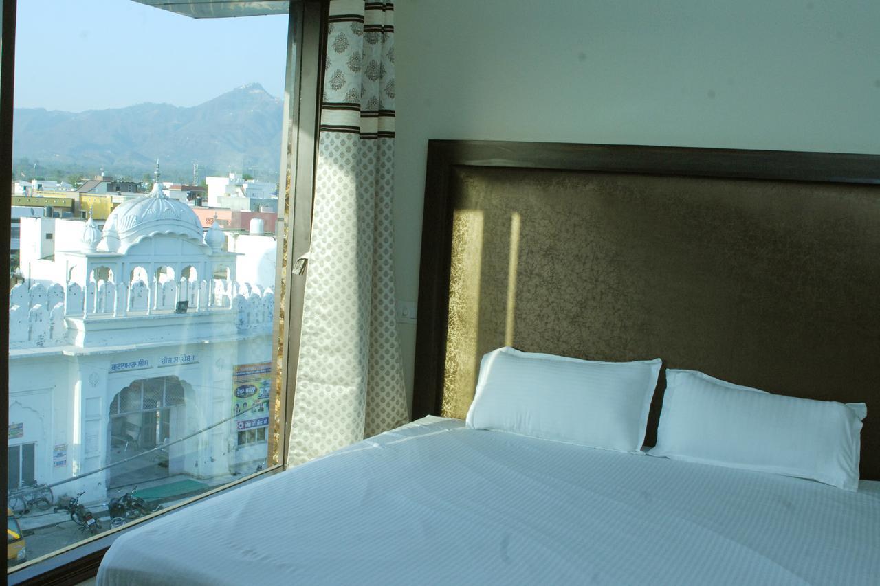 Hotel Temple View Inn Anandpur Sahib Екстер'єр фото
