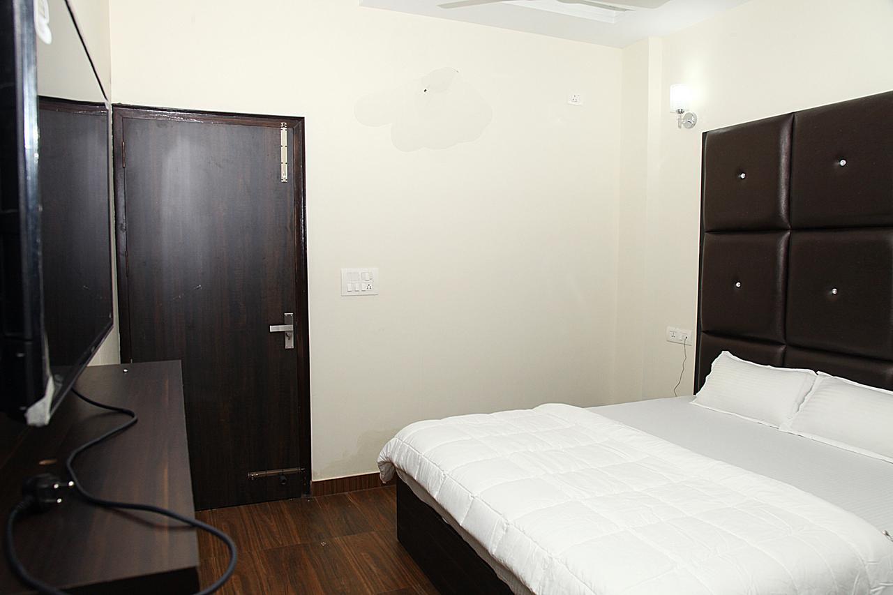 Hotel Temple View Inn Anandpur Sahib Екстер'єр фото