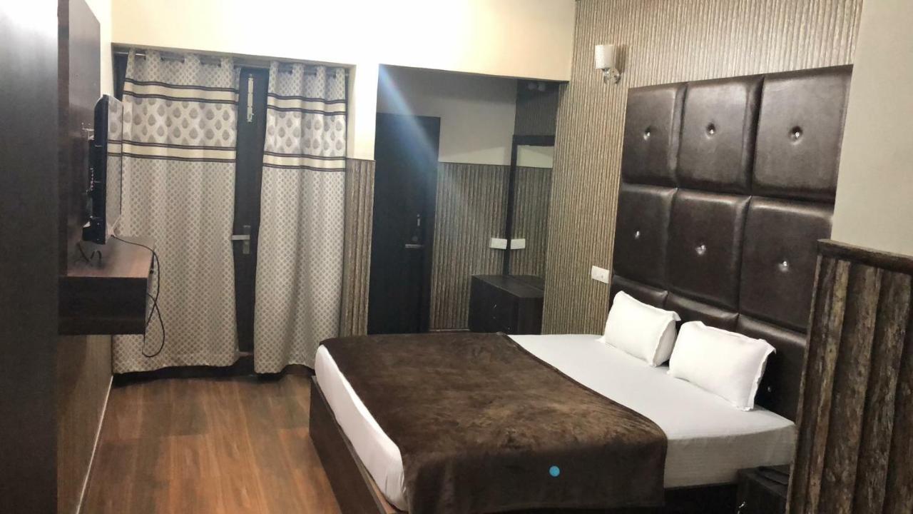 Hotel Temple View Inn Anandpur Sahib Екстер'єр фото